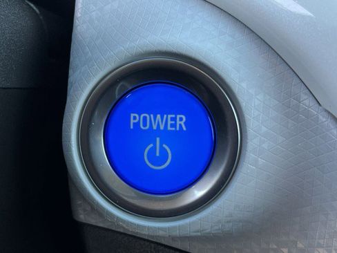 Used 2020 Chevrolet Bolt LT image 16