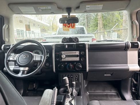 Used 2008 Toyota FJ Cruiser 4WD image 15