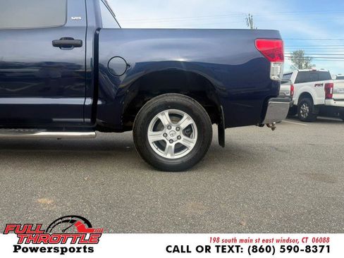 Used 2012 Toyota Tundra 4x4 CrewMax w/ SR5 Pkg image 22