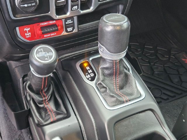 Used 2020 Jeep Gladiator Rubicon AWD/4WD image 29