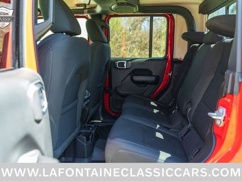 Used 2020 Jeep Gladiator Sport w/ Technology Group image 50