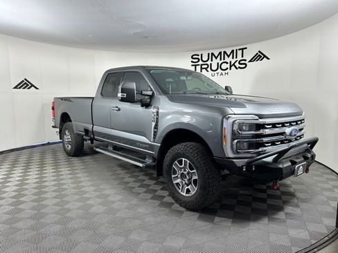 Used 2023 Ford F350 Lariat AWD/4WD image 1
