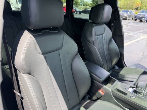 Used 2017 Audi A4 2.0T allroad Premium Plus w/ Technology Package AWD/4WD image 25