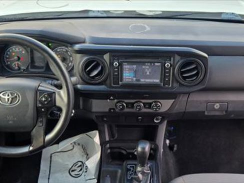 Used 2019 Toyota Tacoma SR image 24