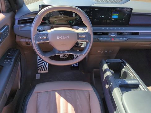 New 2026 Kia EV9 Wind image 30