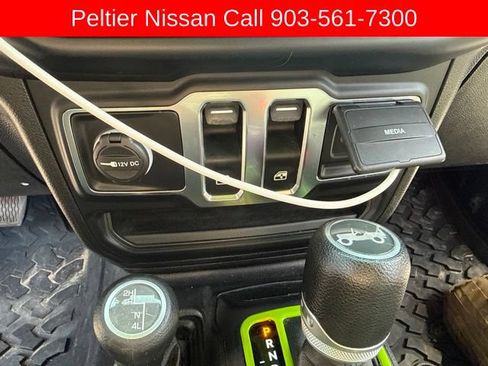 Used 2019 Jeep Wrangler Sport AWD/4WD image 16
