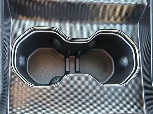 New 2026 Jeep Grand Cherokee Altitude image 16