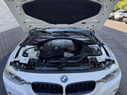 Used 2015 BMW 335i xDrive Sedan AWD/4WD image 5