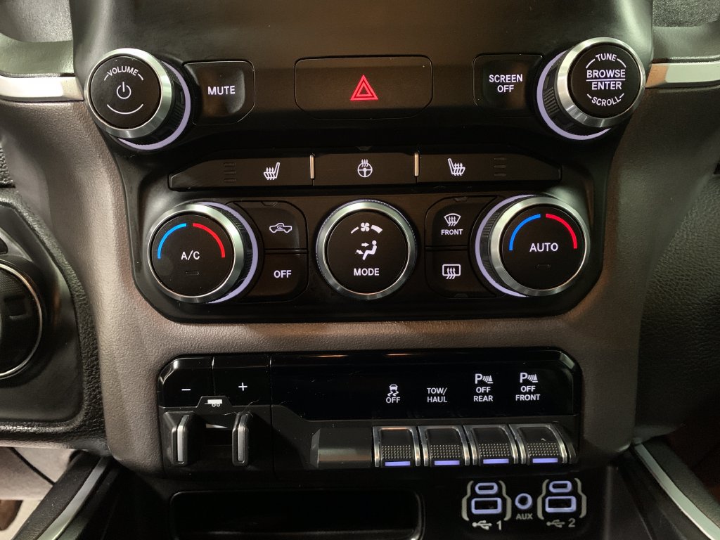 Used 2021 RAM 1500 Big Horn AWD/4WD image 11