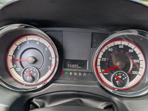 Used 2019 Dodge Grand Caravan SE FWD image 20