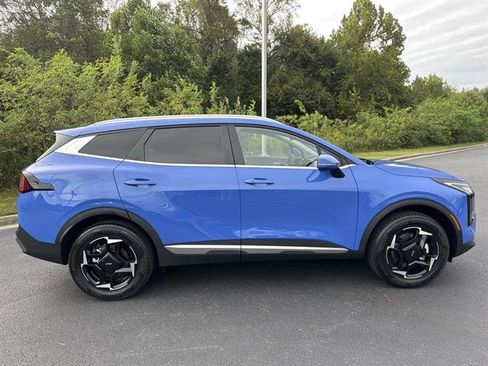 New 2026 Kia Sportage EX image 4