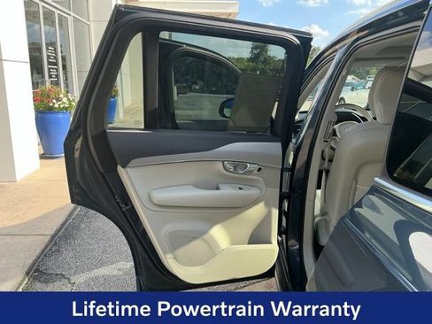 Certified 2024 Volvo XC90 B5 Core w/ Protection Package Premier AWD/4WD image 18