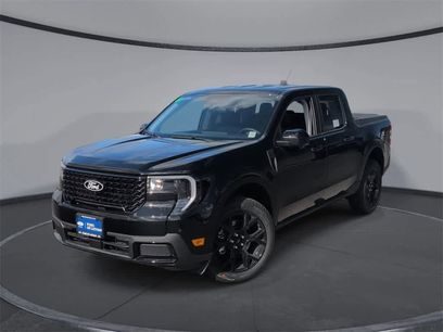 New 2025 Ford Maverick Lariat w/ Black Appearance Package