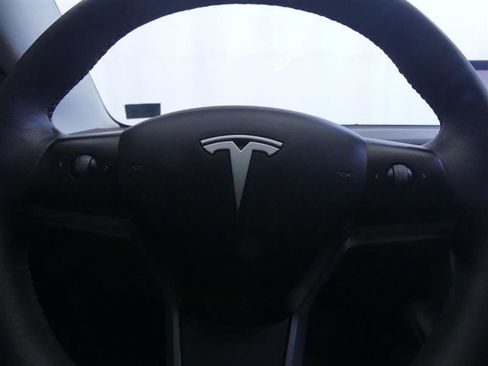 Used 2023 Tesla Model 3 Standard Range RWD image 18