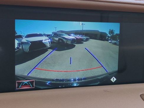 Used 2018 Lexus LC 500 Coupe image 18