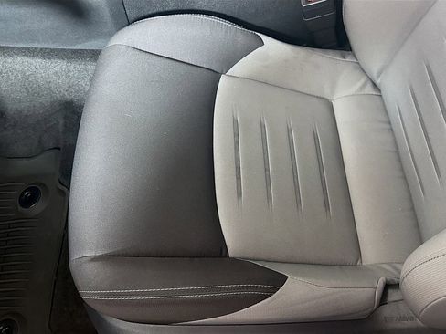 Used 2025 Toyota Tacoma TRD Sport image 17