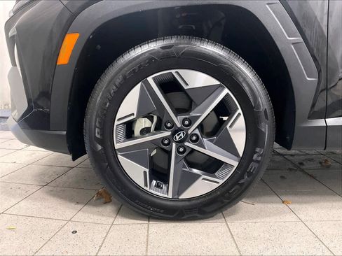 Certified 2025 Hyundai Tucson SEL image 7