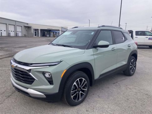 New 2026 Chevrolet TrailBlazer LT w/ Convenience Package image 8