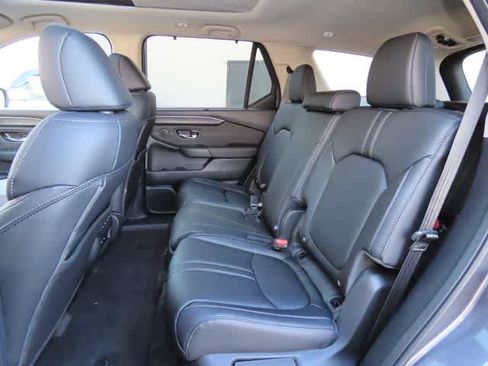 New 2026 Honda Pilot Touring image 15