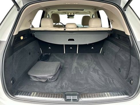 Certified 2025 Mercedes-Benz GLE 450e 4MATIC image 9