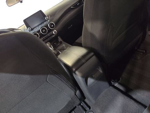 Used 2023 Nissan Sentra SV FWD image 21