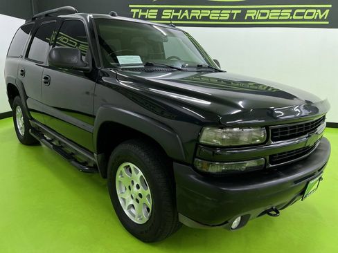 Used 2004 Chevrolet Tahoe Z71 w/ Z71 Preferred Equipment Group AWD/4WD image 2