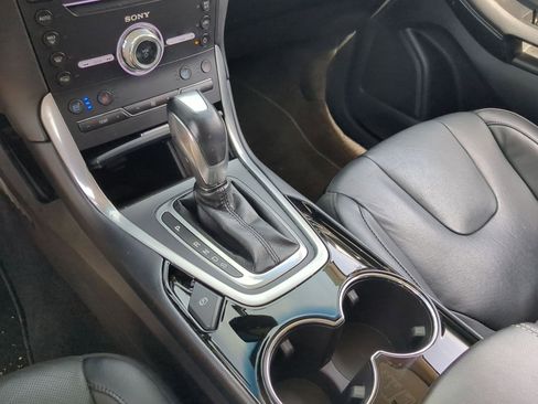 Used 2018 Ford Edge Titanium w/ Equipment Group 301A image 20