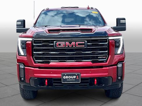 Used 2024 GMC Sierra 3500 AT4 w/ AT4 Premium Plus Package image 4