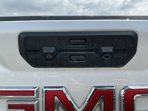 Used 2023 GMC Sierra 2500 Denali w/ Denali Ultimate Package AWD/4WD image 28