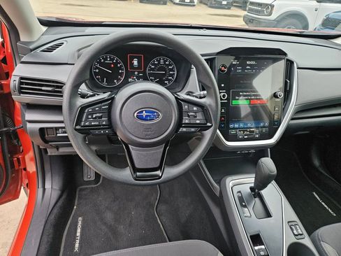 Used 2025 Subaru Crosstrek 2.0i Premium AWD/4WD image 17