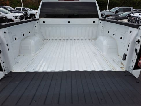 Certified 2024 GMC Sierra 1500 Elevation w/ LPO, Elevation Black Package image 7