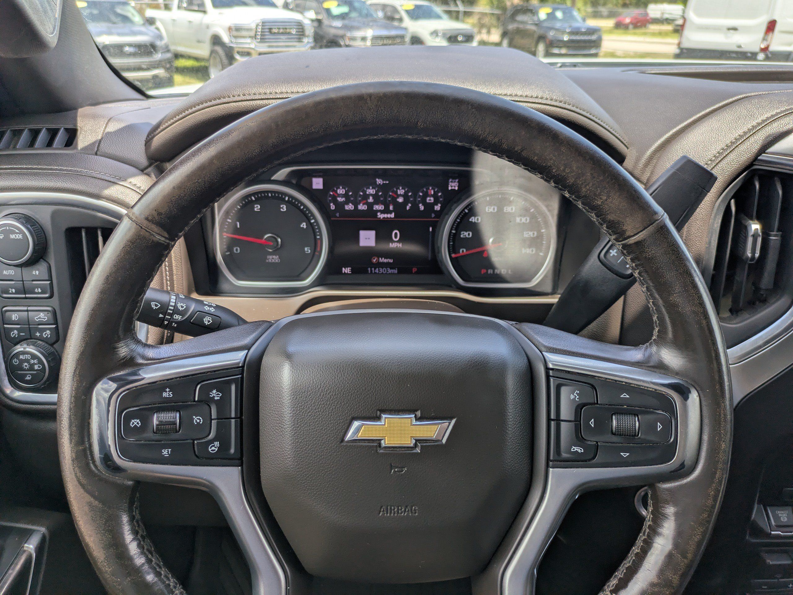 Used 2021 Chevrolet Silverado 2500 LTZ w/ LTZ Premium Package AWD/4WD image 25