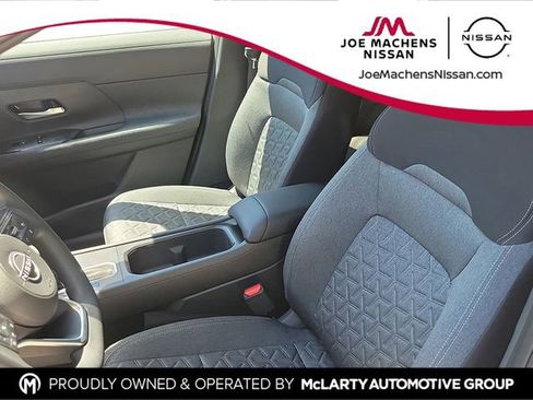 New 2026 Nissan Kicks SV w/ SV Premium Package FWD image 14