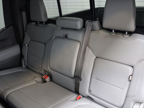 Used 2020 Chevrolet Silverado 1500 LTZ w/ LTZ Convenience Package image 20