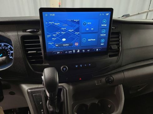 Used 2023 Ford Transit 250 Low Roof AWD image 17