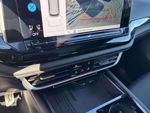 New 2026 Volkswagen Atlas Cross Sport SEL R-Line AWD/4WD image 22