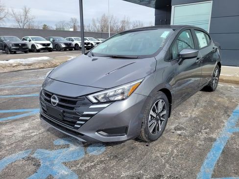 New 2025 Nissan Versa SV w/ Trunk Package image 8