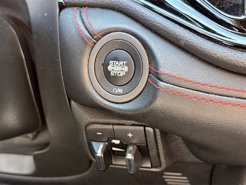 Used 2023 Dodge Durango GT image 24