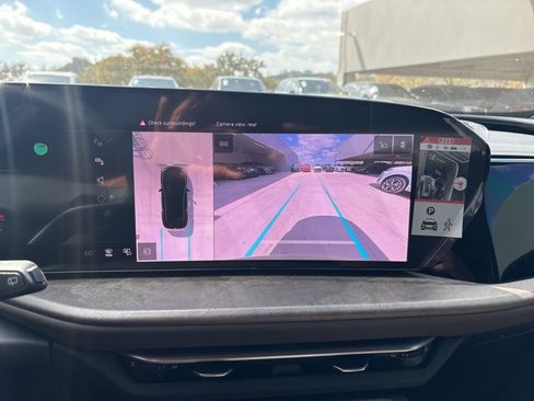 New 2025 Audi Q5 Premium Plus image 24