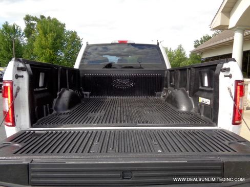 Used 2020 Ford F150 XL w/ Equipment Group 101A Mid AWD/4WD image 19