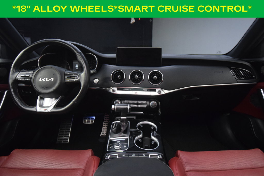 Used 2022 Kia Stinger GT-Line w/ Sun & Sound Package AWD/4WD image 3