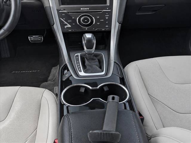 Used 2015 Ford Fusion Titanium FWD image 16