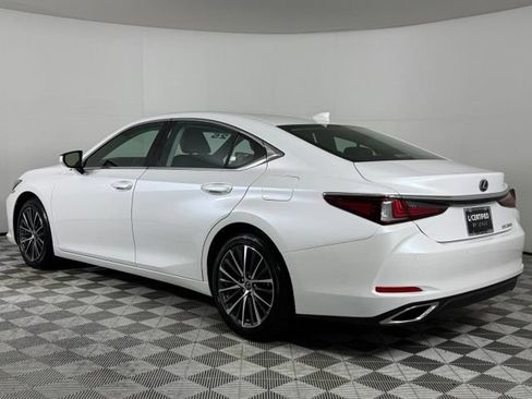 Used 2025 Lexus ES 350 w/ Premium Package FWD image 7