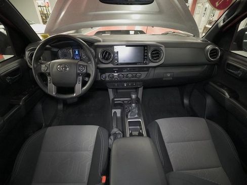 Certified 2022 Toyota Tacoma TRD Sport image 22