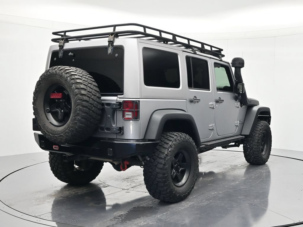 Used 2018 Jeep Wrangler Unlimited Rubicon AWD/4WD image 5
