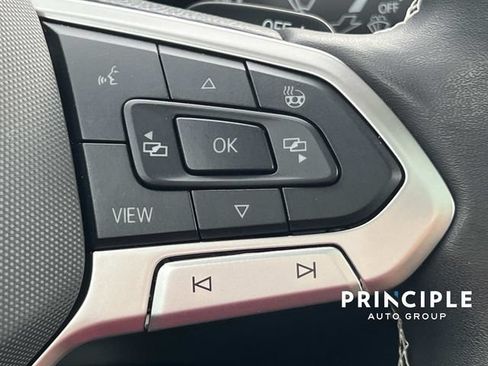 Used 2026 Volkswagen Atlas SE w/ Panoramic Sunroof Package FWD image 22