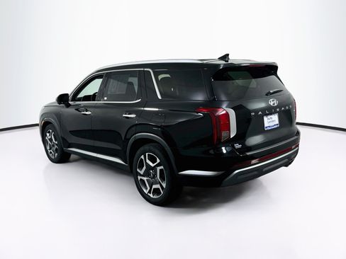 Used 2023 Hyundai Palisade SEL w/ Premium Package AWD/4WD image 7