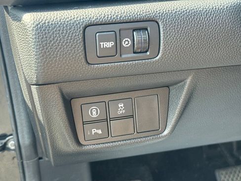 Certified 2021 Honda Accord EX-L image 17