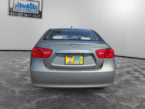 Used 2010 Hyundai Elantra GLS FWD image 7