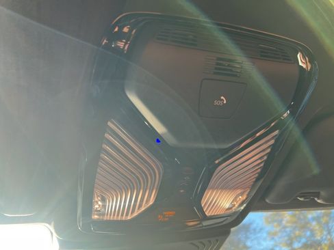 Used 2023 BMW X3 sDrive30i w/ Convenience Package image 15